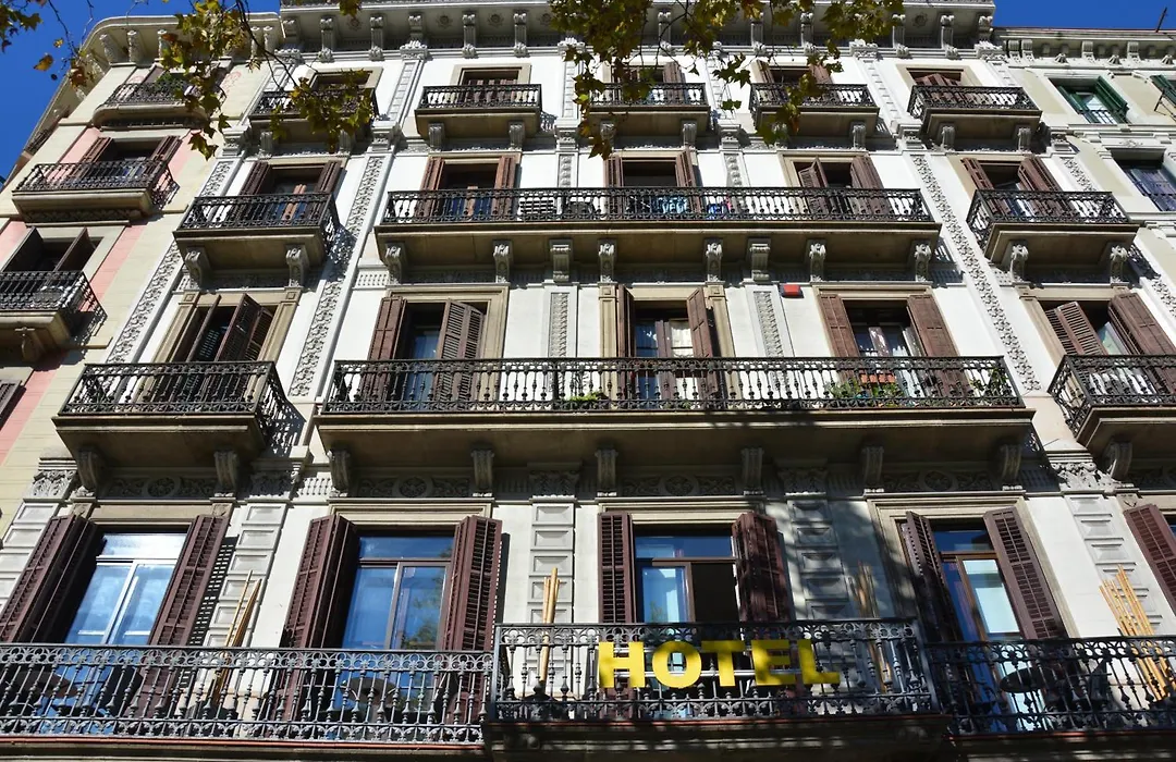 Center Gran Via-1