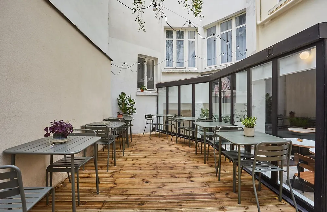 Hotel Beauquartier Montmartre-1