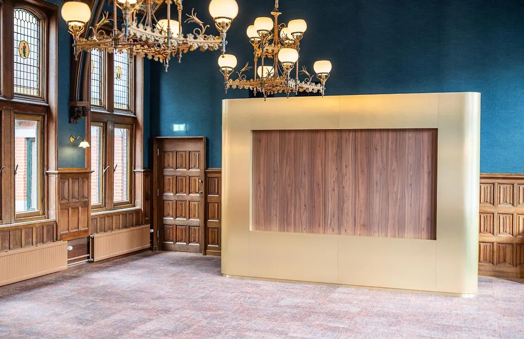 Hotel Staatsman-1