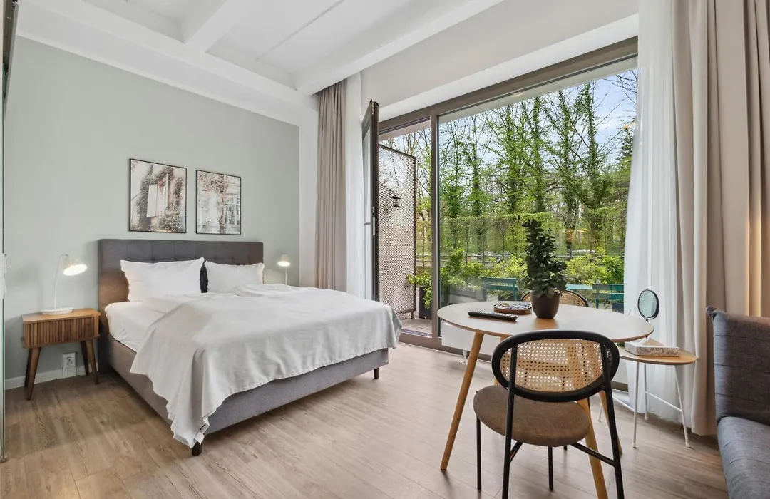 Limehome Munich Fritz-Erler Str-1