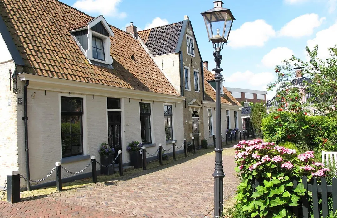 De Thuiskamer in Grou als B&B of Vakantiehuis-1