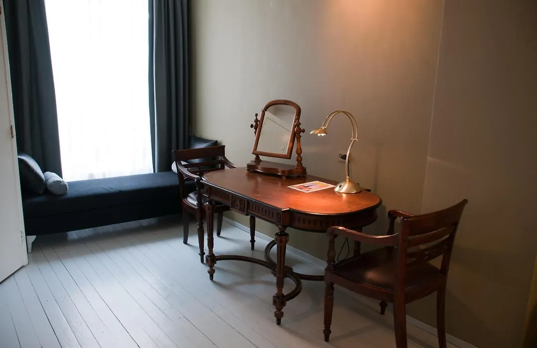 Bed & Breakfast Westviolet-1