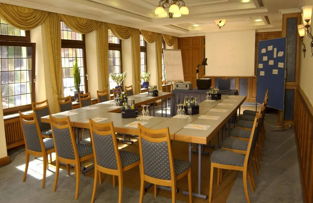 City Partner Hotel Strauss-1
