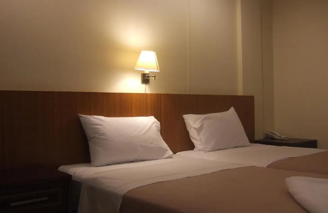 Lodge 61 Hotel-1