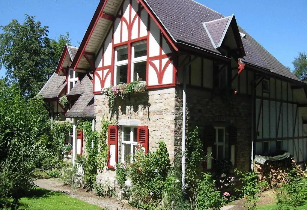 B&B La Cabane Du Bois Dormant-1