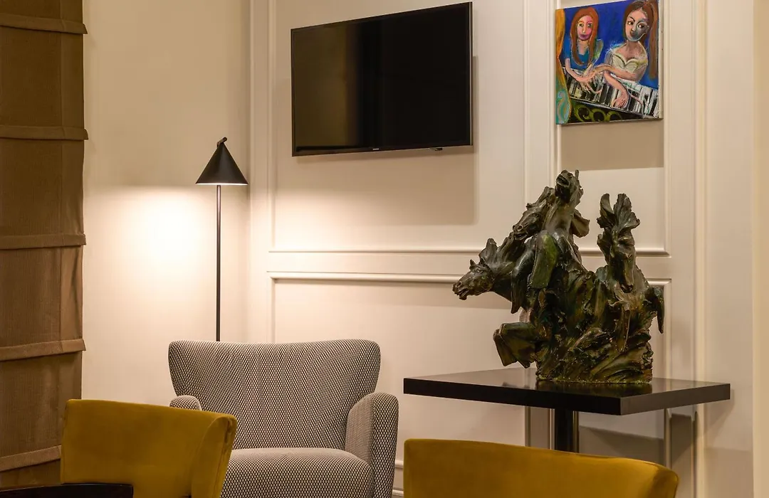 Mascagni Luxury Rooms & Suites-1