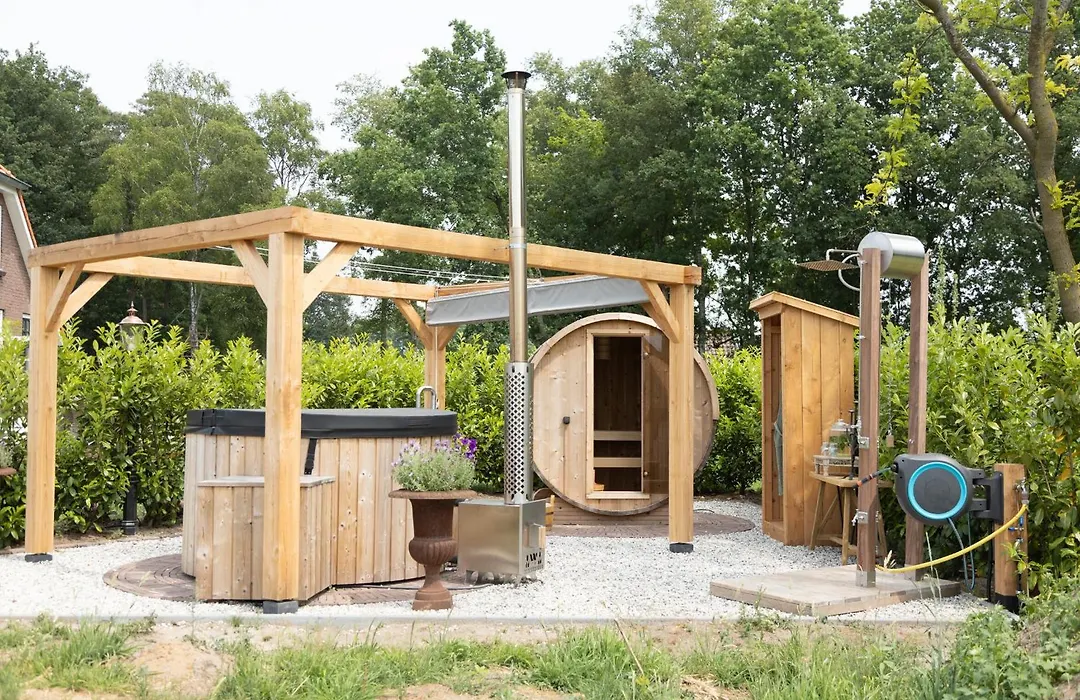 Bed&Breakfast Hoeve Happiness - ontbijt inbegrepen - wellness aanwezig-1