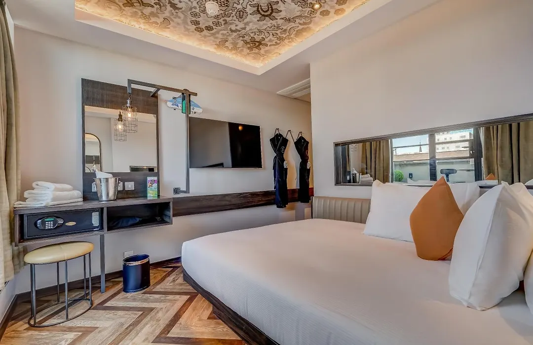 New Road Hotel-1