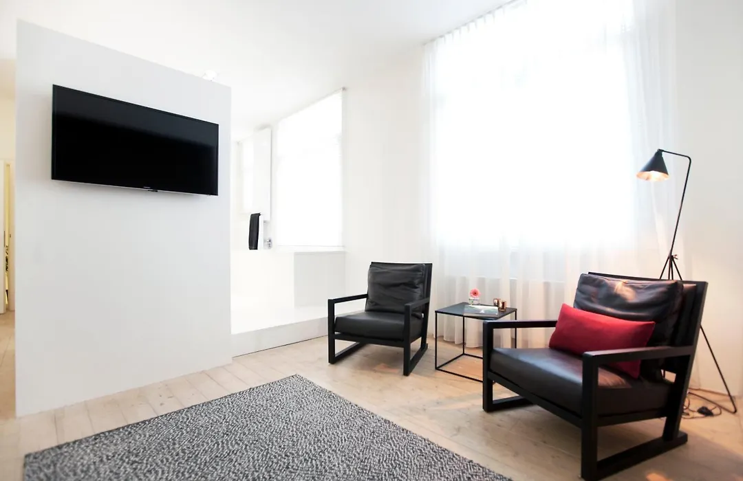 Maison Nationale City Flats & Suites-1
