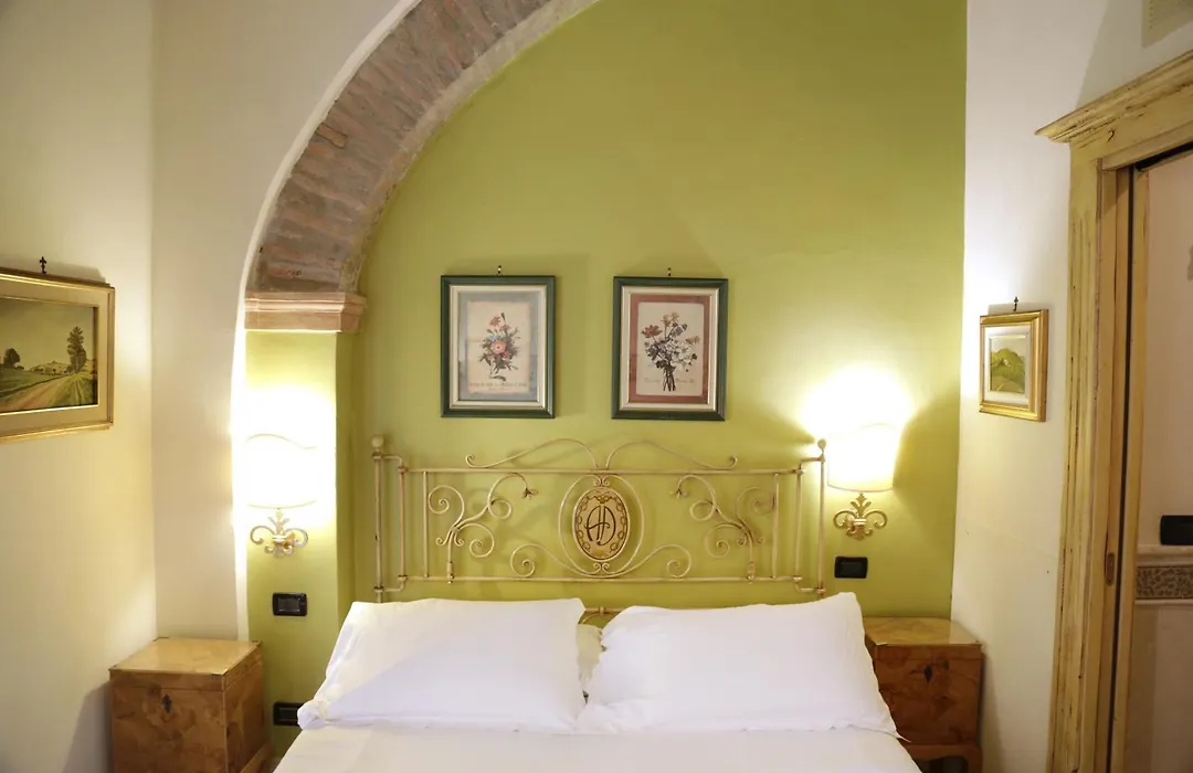 Albergo Delle Drapperie-1