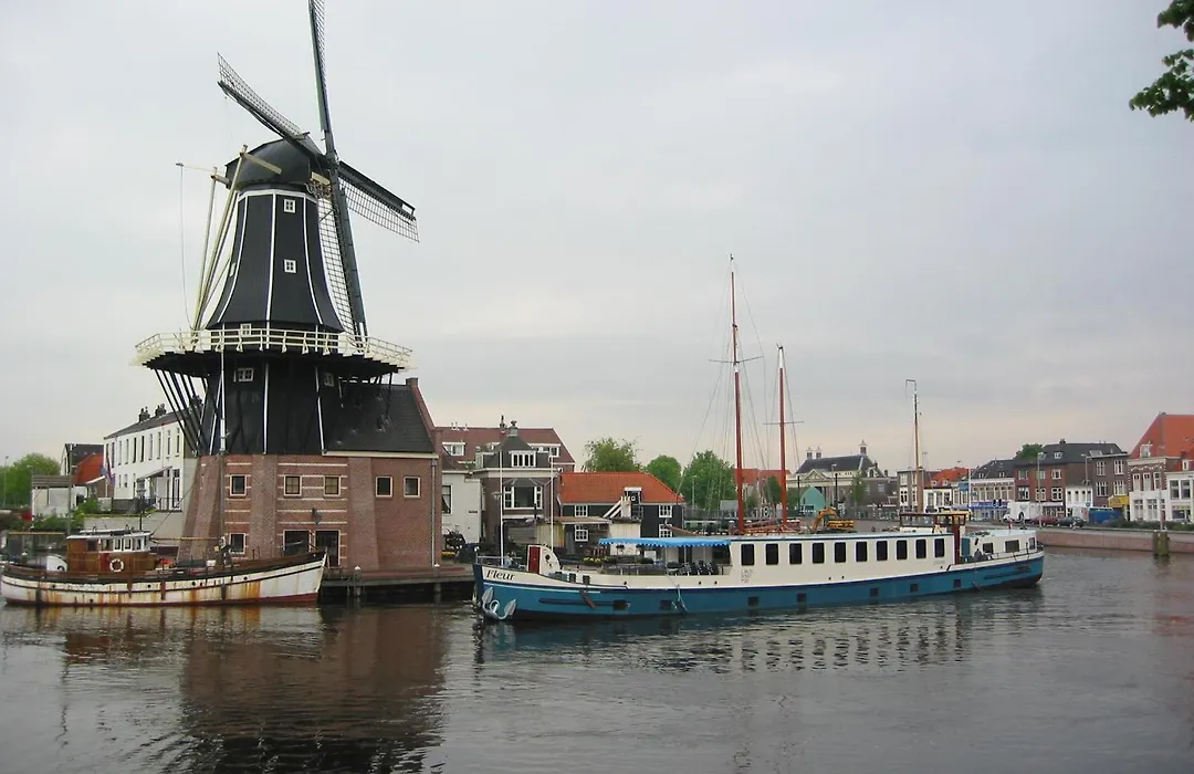 Hotelboat Fleur-1