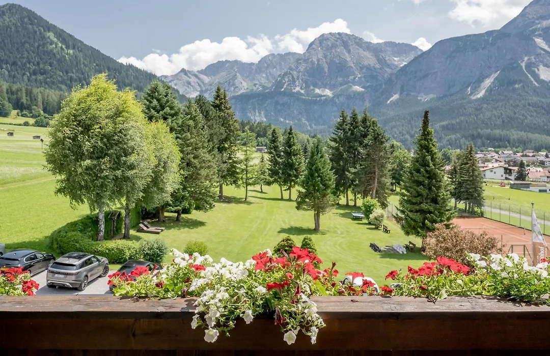 Wellness & Sporthotel Alpenhof-1