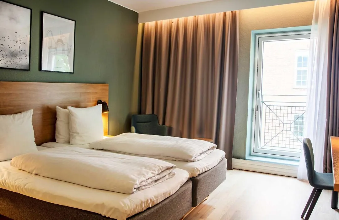 Go Hotel Osterport-1