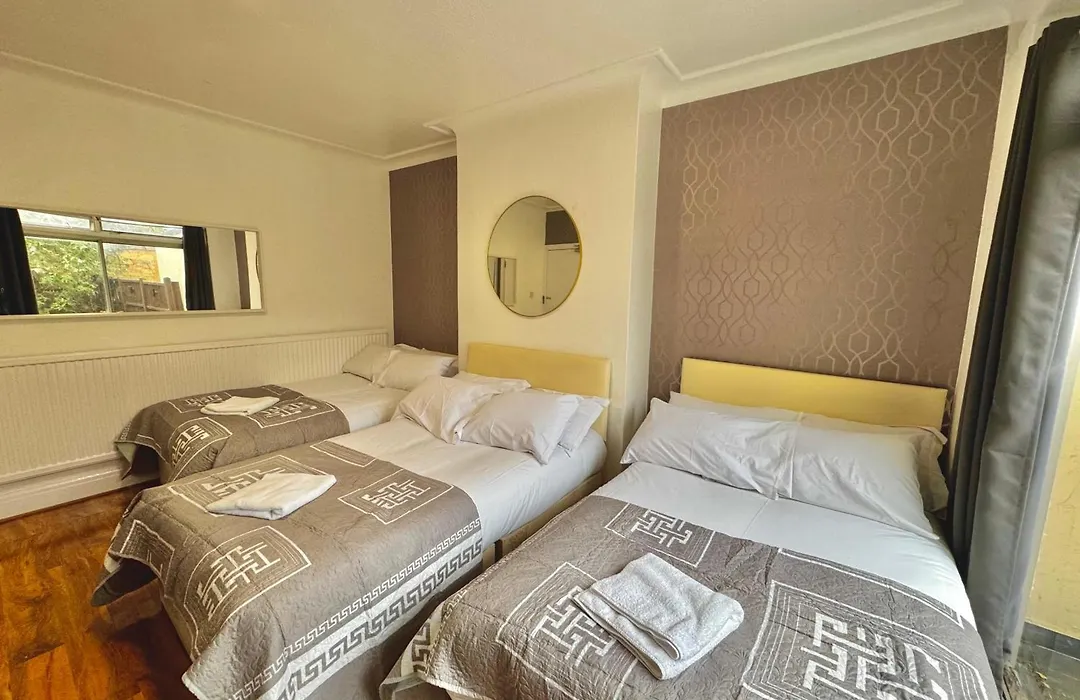 Twin Tower Hotel-1