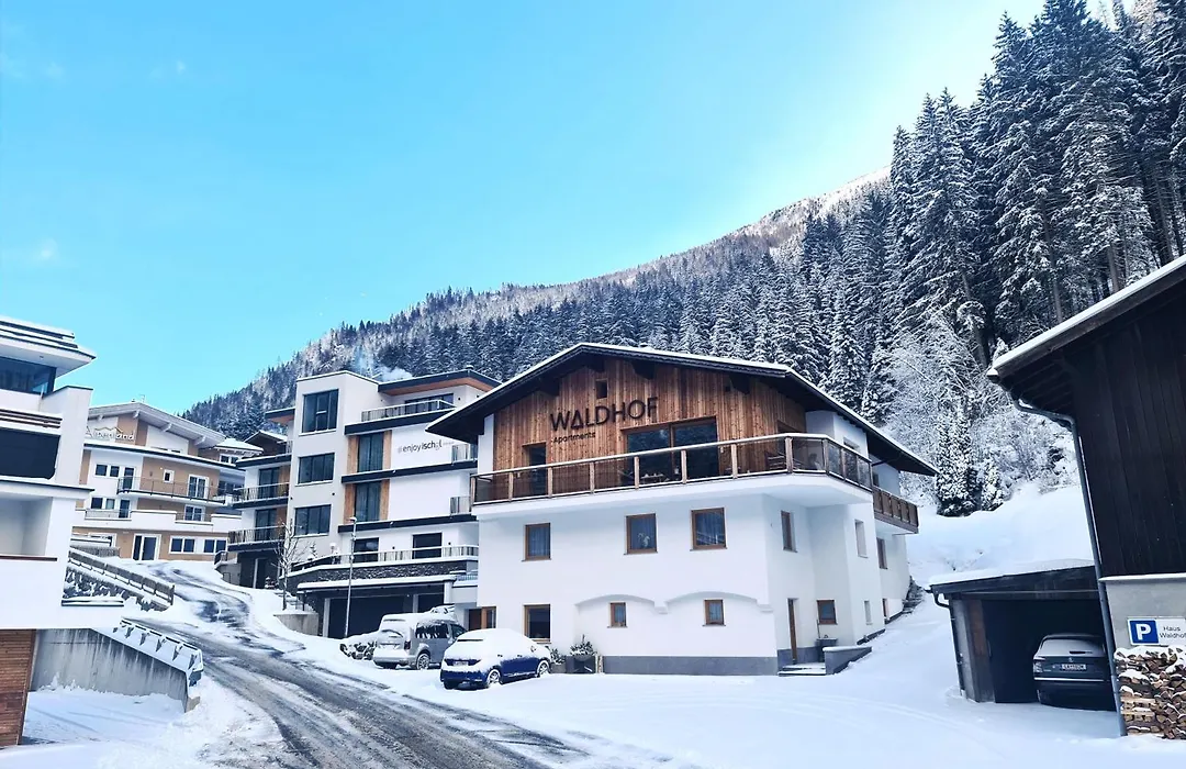 Haus Waldhof-1
