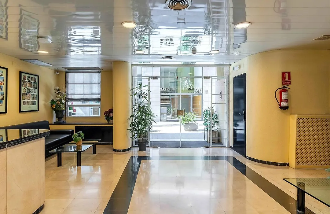 Aparthotel Bertran-1
