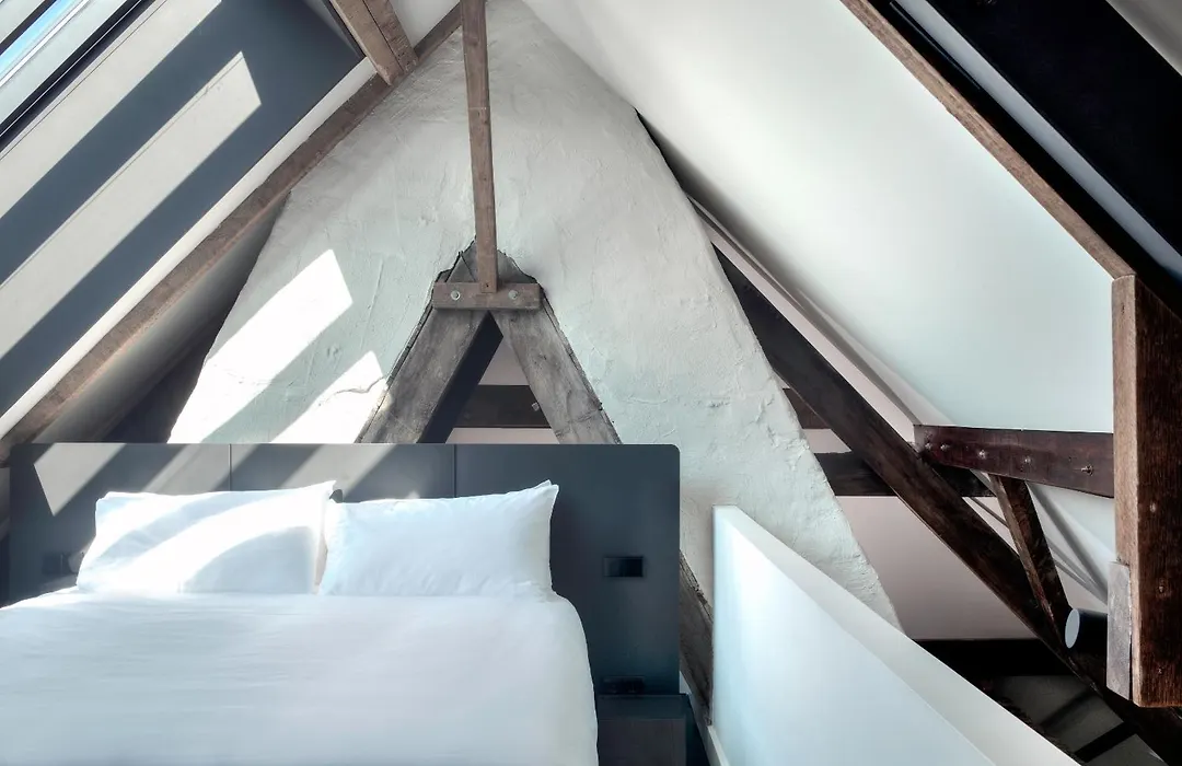 Kazerne Hotel - Member of Design Hotels-1