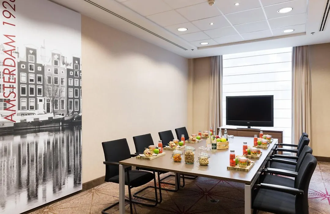 Courtyard By Marriott Brussels-1