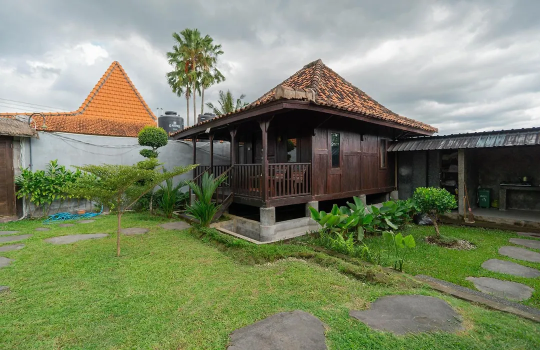 Pemulan House-1