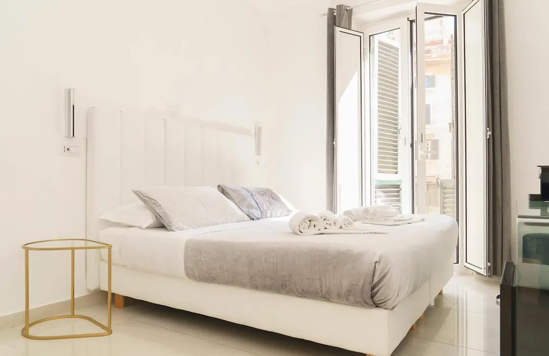 Piazza Venezia Grand Suite-1