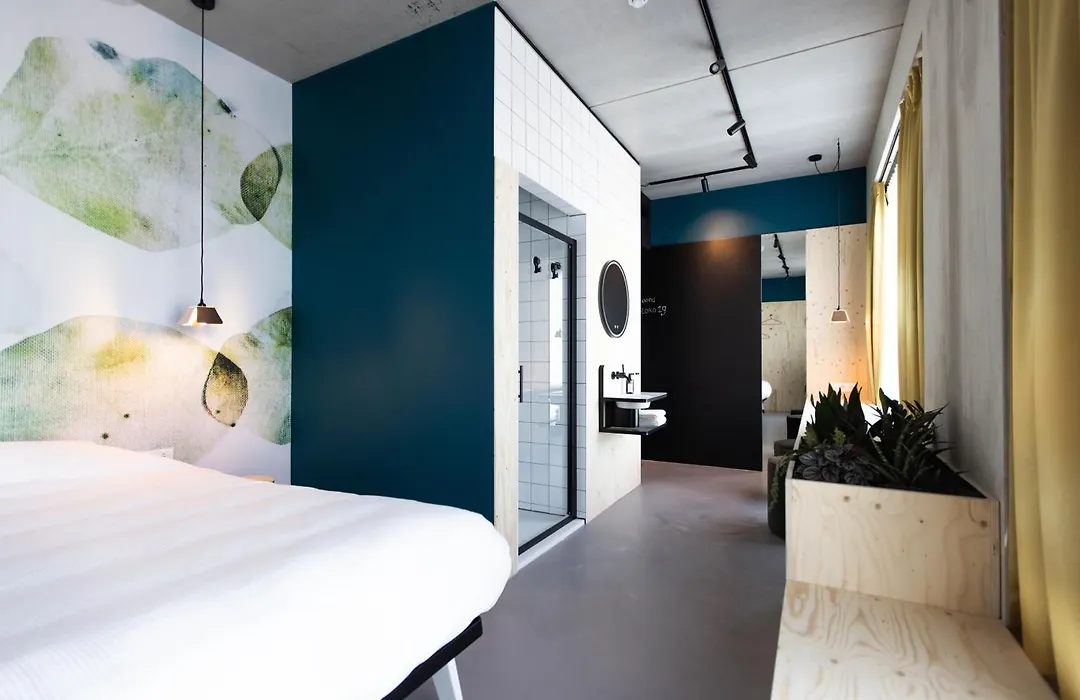 Moloko, Modern Designed Sleep & Shower Hotel In City Center, Digital Key By Sms-1