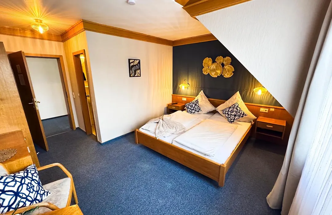 Hotel Guelser Weinstube-1
