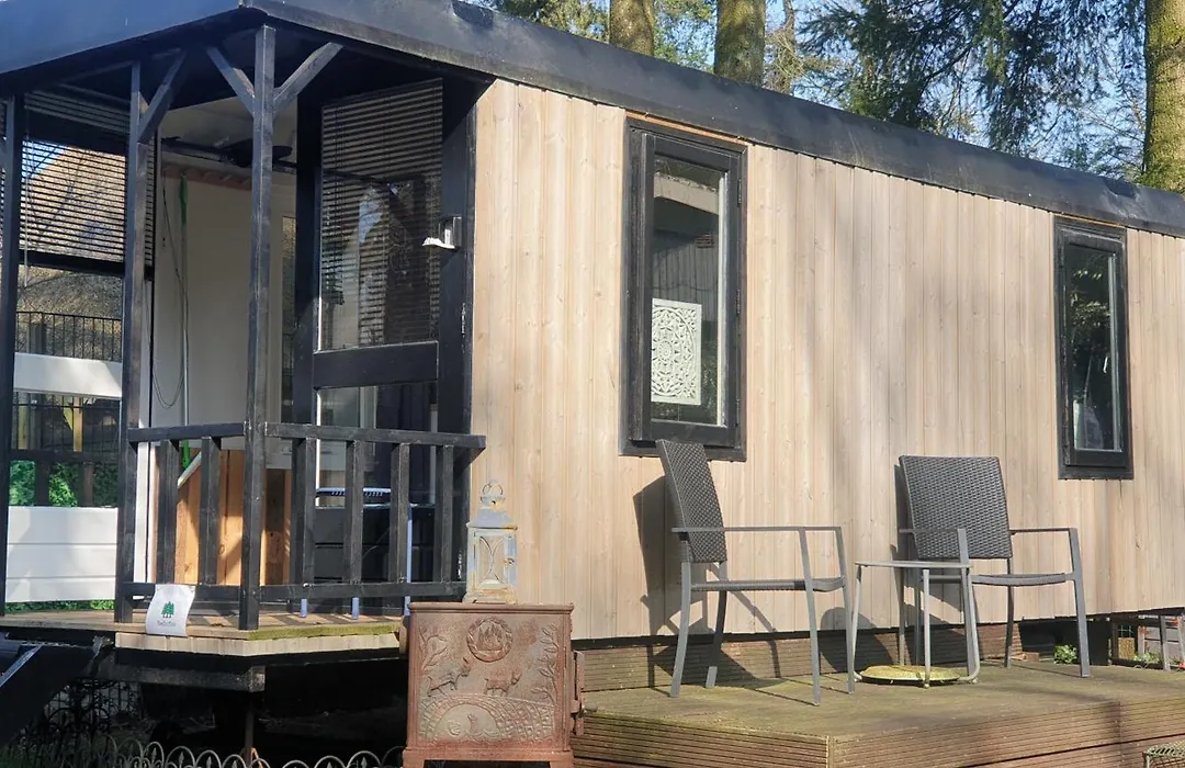 Pipowagen Bed bij Bos-1