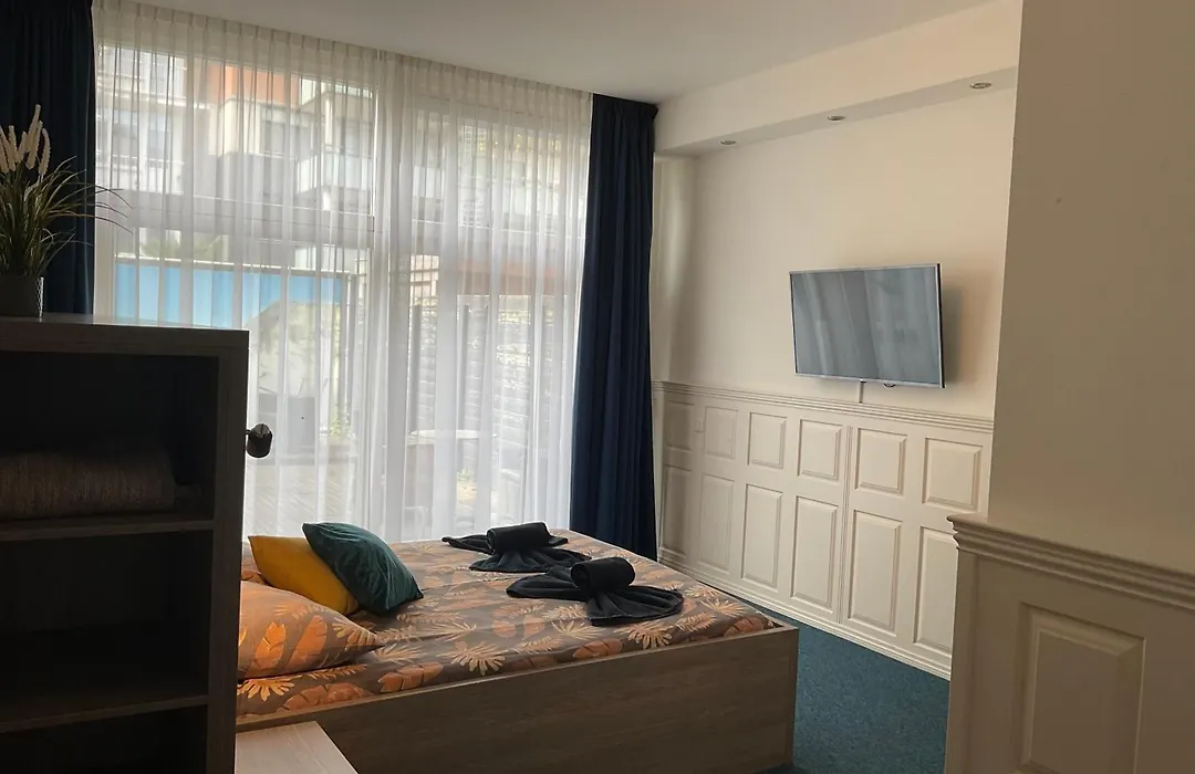 Hotel Poseidon-1