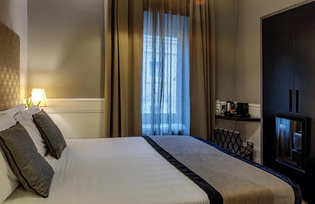 The Independent Suites-1