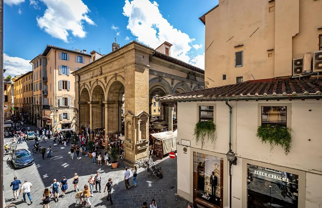 La Loggia Del Porcellino-1