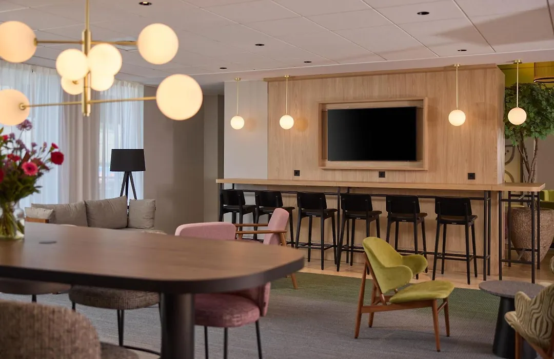 Hilton Garden Inn Leiden-1