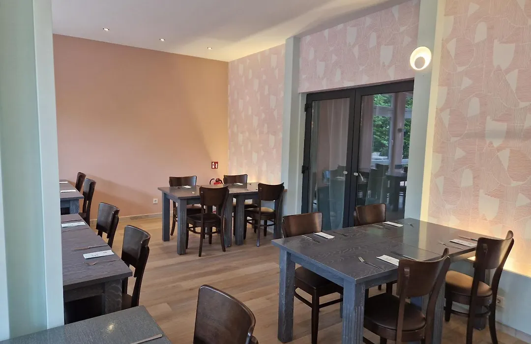 Garner Hotel Oberhausen-1