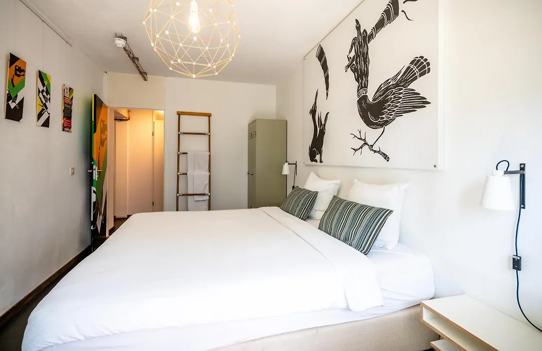 Apartment Hotel Zuid Oost Heesterveld Bnb Zoh-1