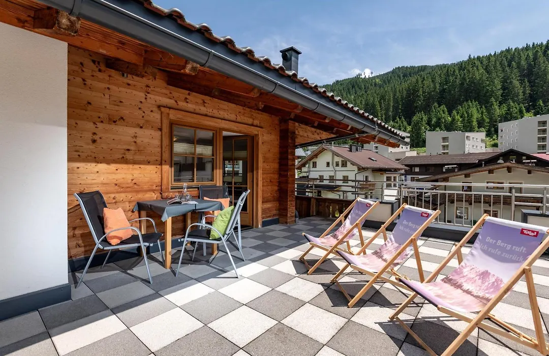 Gaestehaus Hochstaffl-1