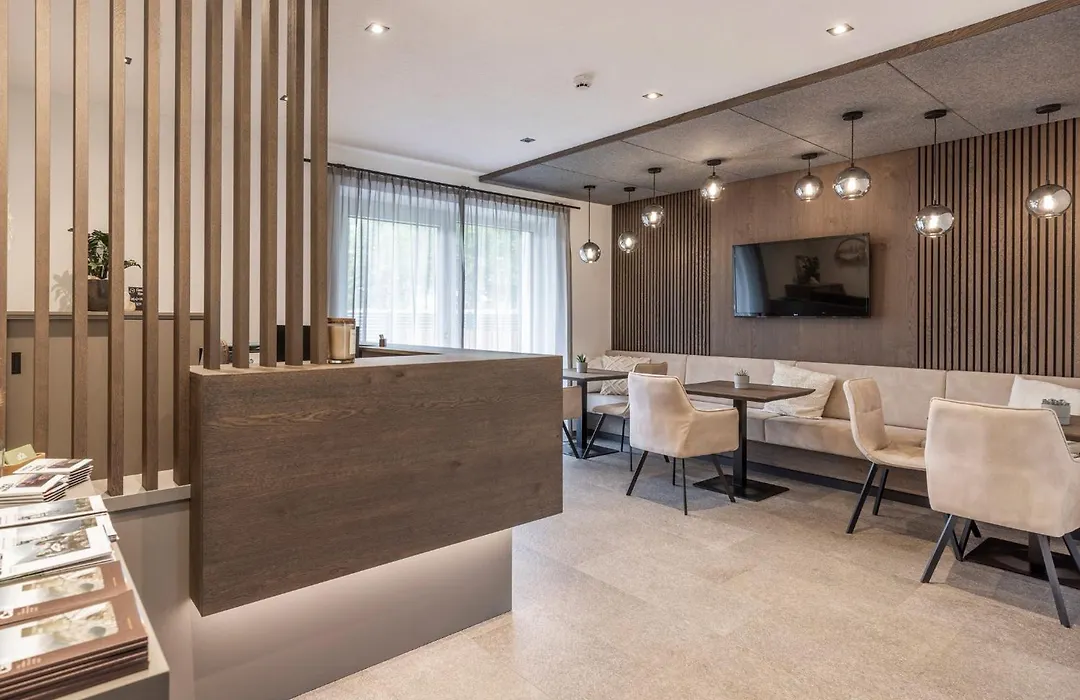 Vizensn Living-1
