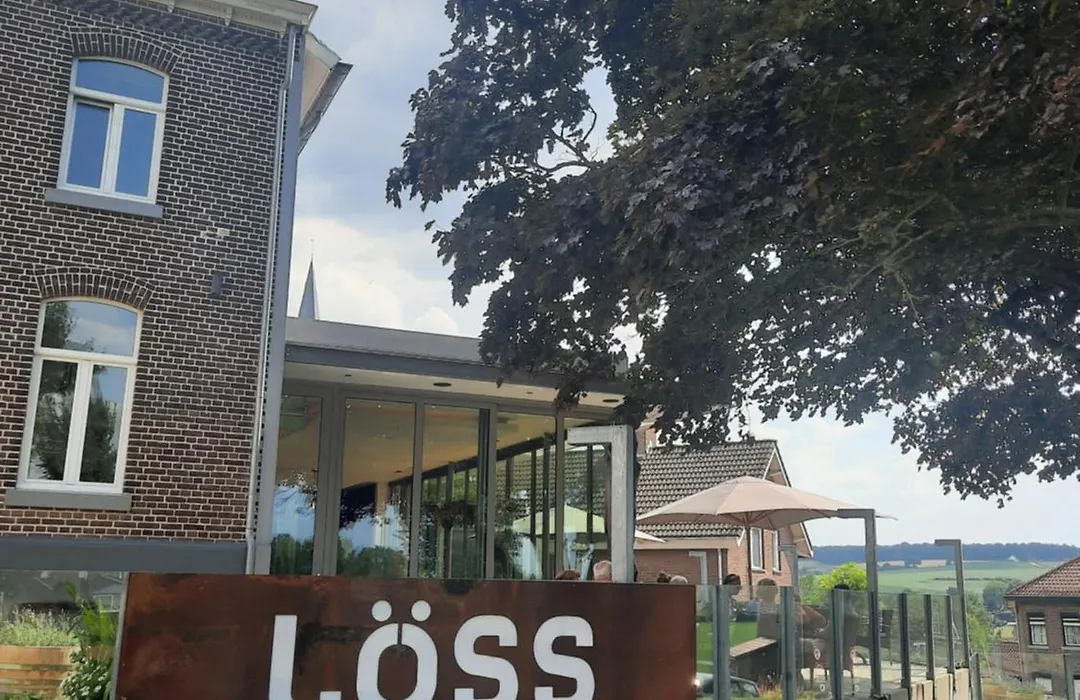 LÖSS Wijnhotel en Smaaklokaal-1