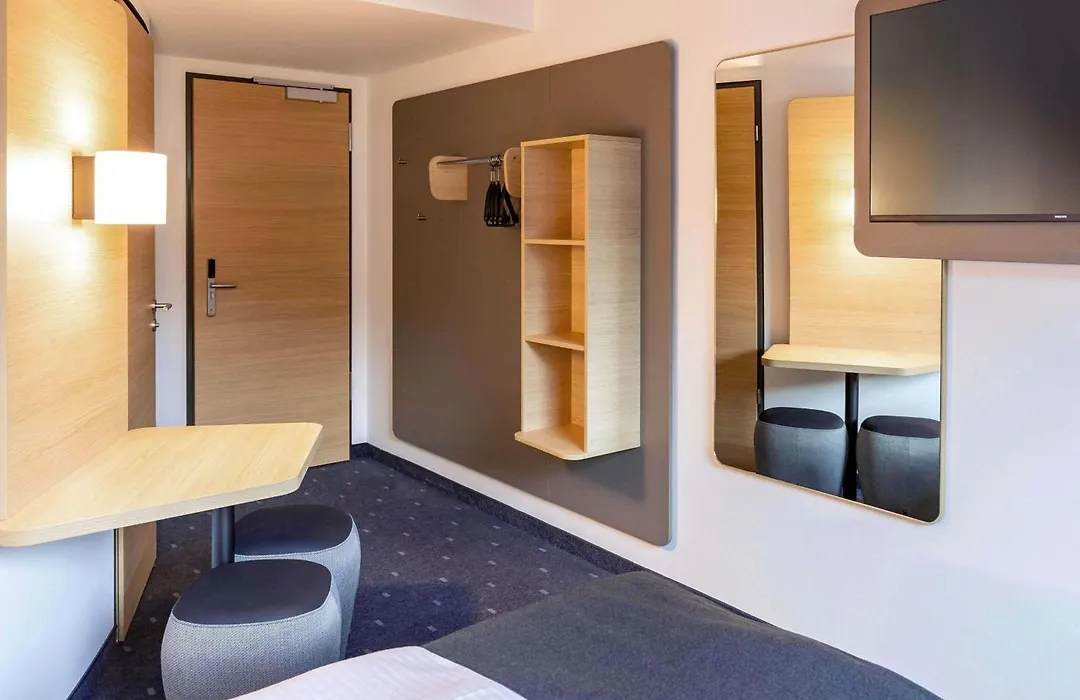 B&B Hotel Frankfurt-Hbf-1