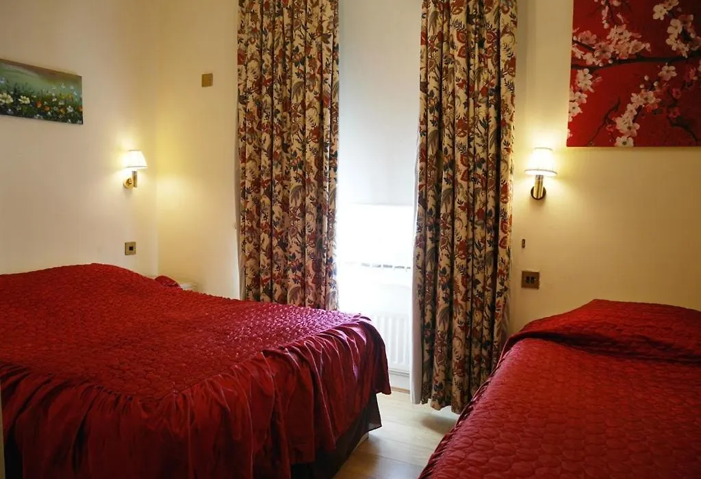 Gresham Hotel-1