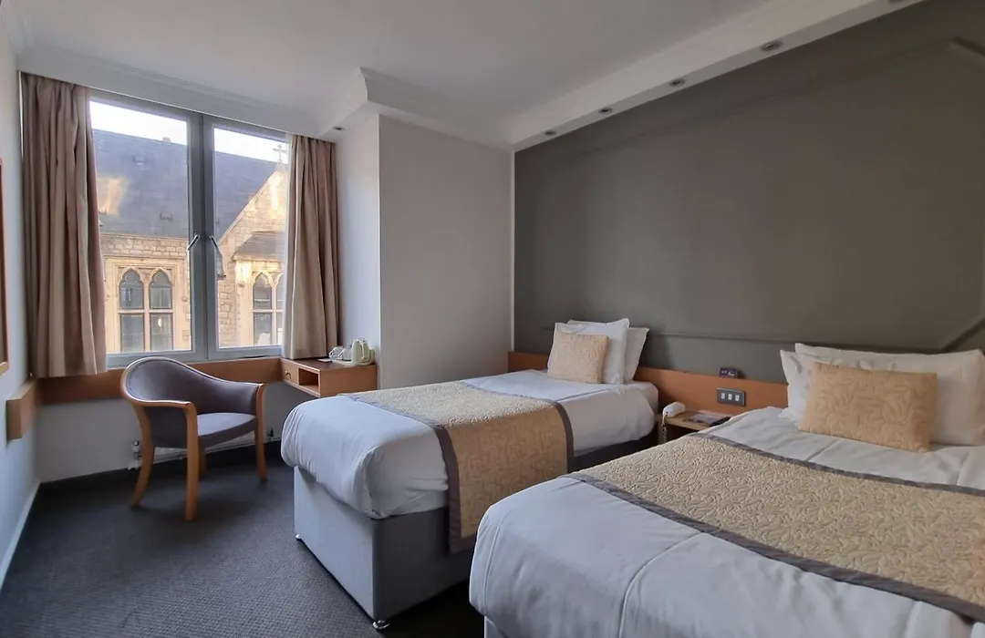 Lancaster Hall Hotel-1