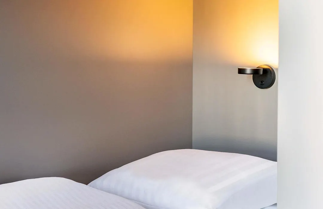 B&B Hotel Duesseldorf City-Sued-1