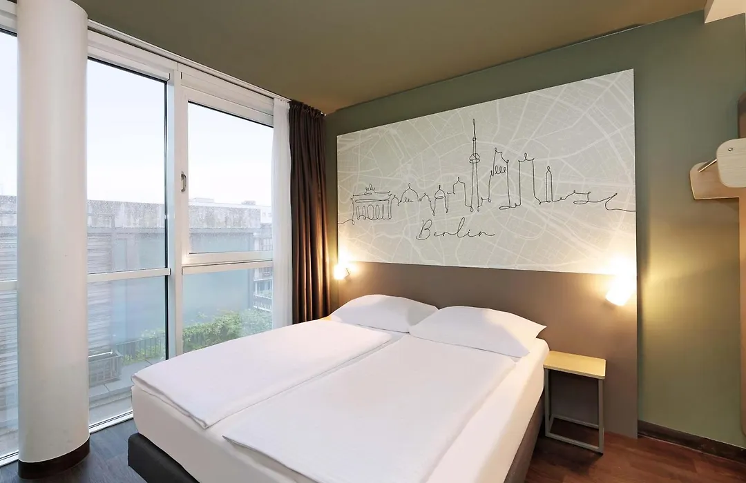 B&B Hotel Berlin-Mitte-1