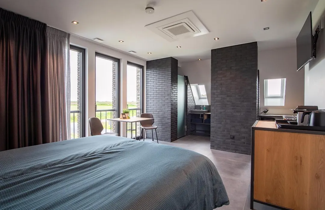 Afslag 5 Texel Bed By Brandenburg-1