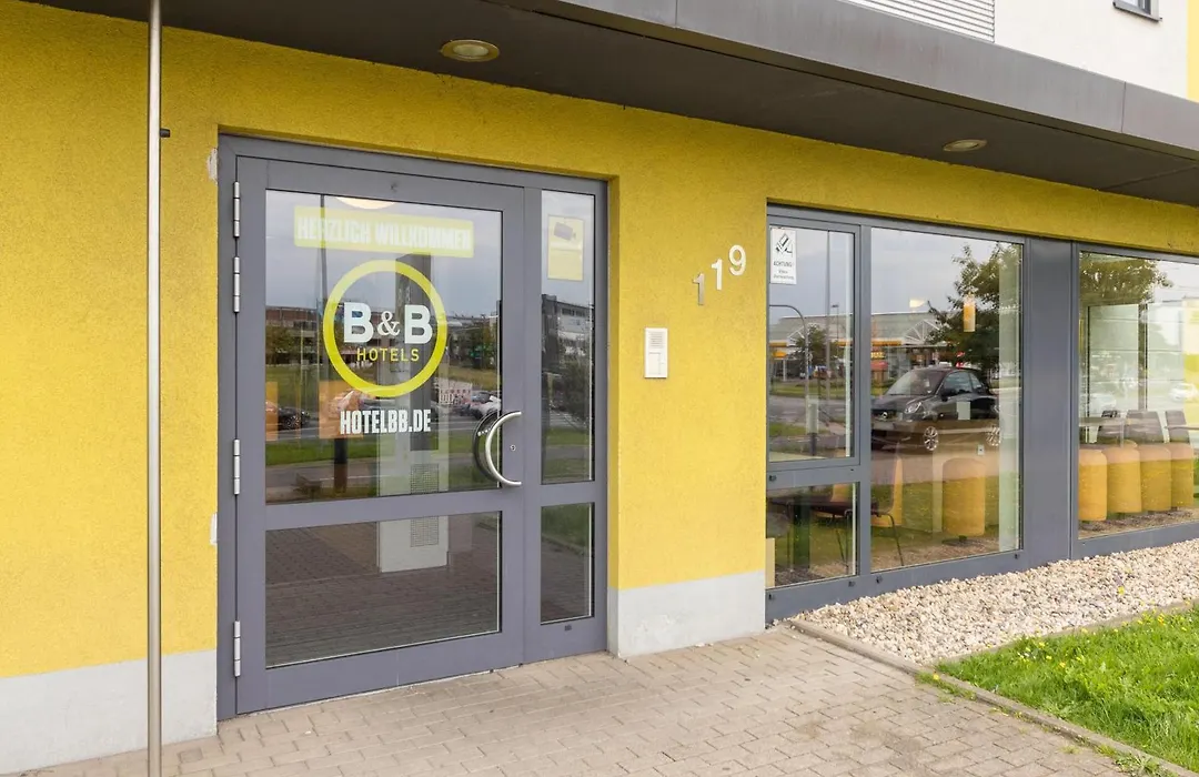 B&B Hotel Oberhausen Am Centro-1