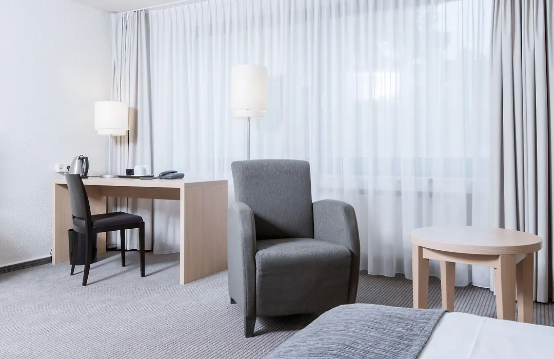 Mercure Hotel Duesseldorf Neuss-1