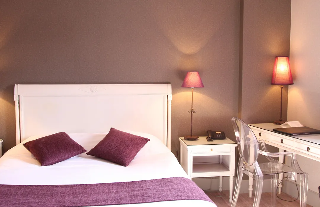 Chapeau Rouge Par William Frachot - Hotel Espace Bien-Etre & Restaurant Etoile-1