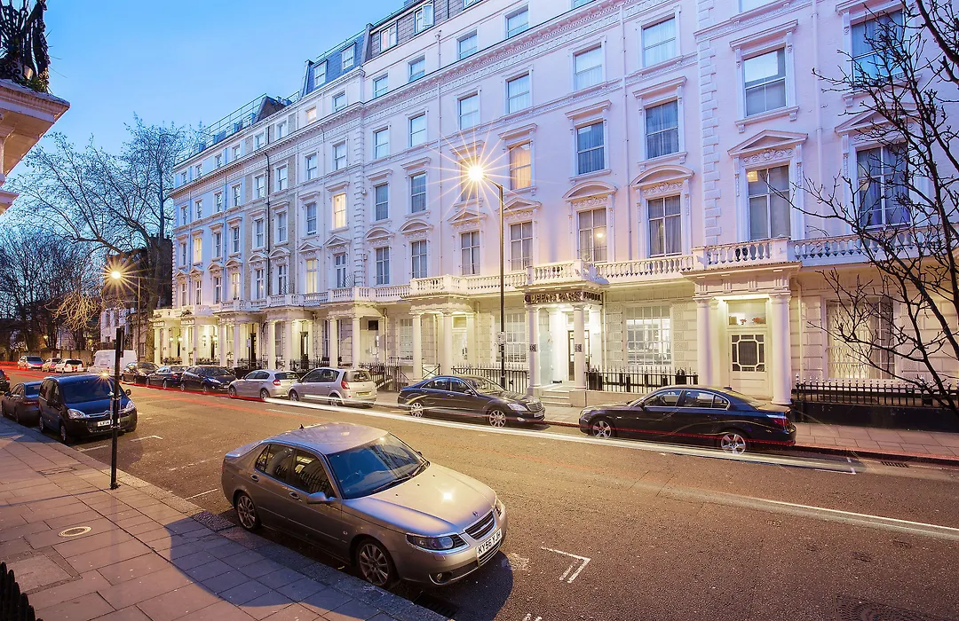 Bright Modern Flat Close To Queensway-1