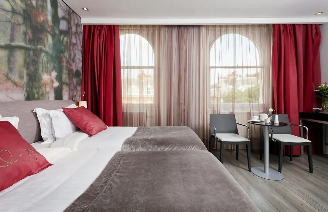 The Queens Gate Hotel-1