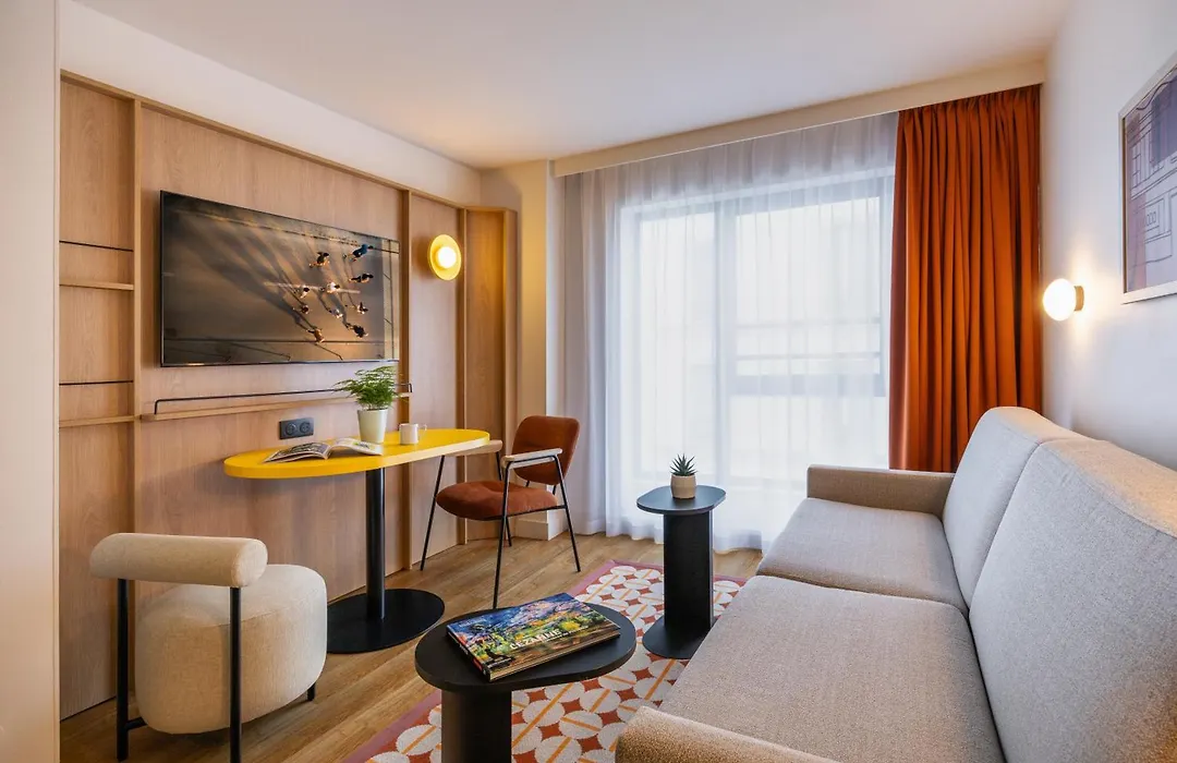 Citadines Republique Paris-1