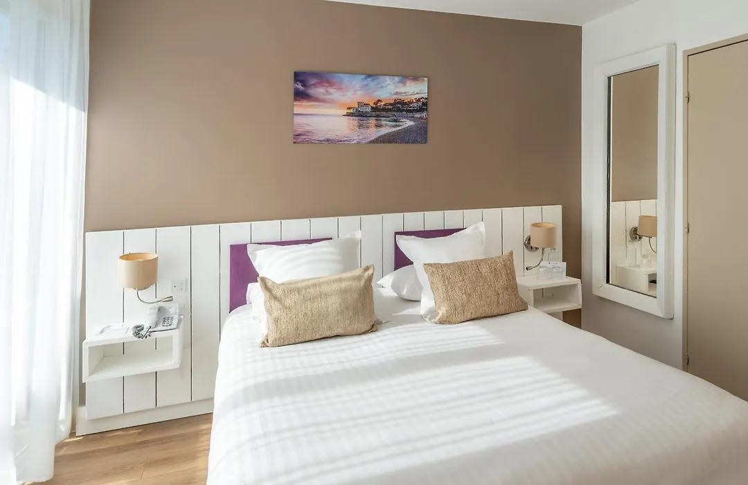 Best Western Plus Hotel La Rade-1
