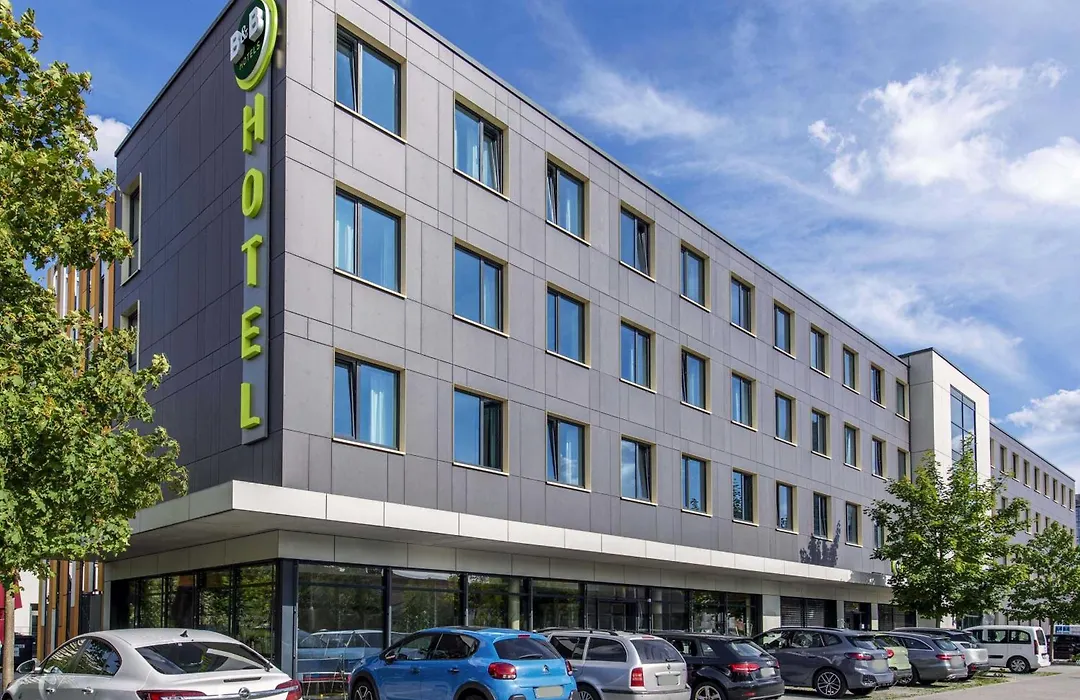 B&B Hotel München-Olympiapark-1